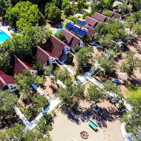 The Garden Tiny Homes Bed & Breakfast