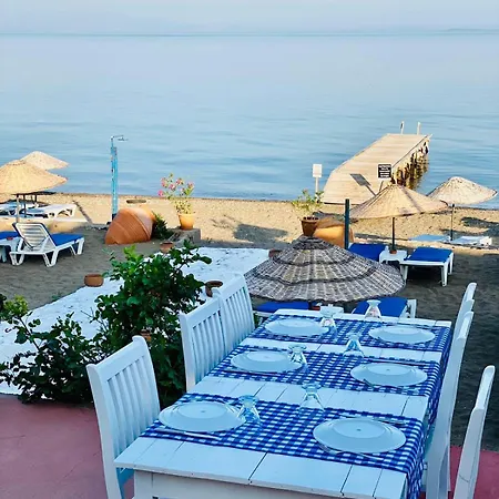 The Garden Tiny Homes 3* Ayvacik (Canakkale)