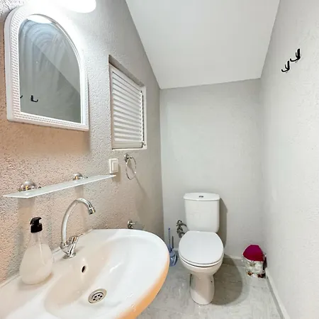 The Garden Tiny Homes Bed & Breakfast