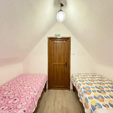 The Garden Tiny Homes Айваджык